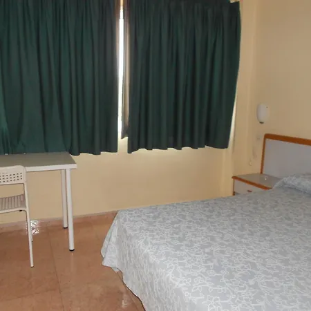 Casa de hóspedes Mova